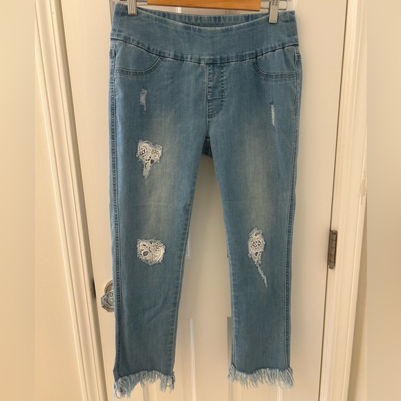 Slimsation by Multiples Pull On Jeans Lace Detail Raw Hem 6 Tummy Control - Picture 1 of 9